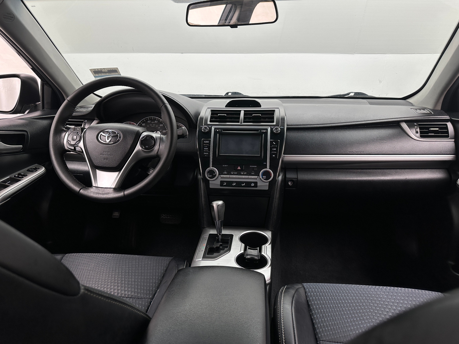 Thumbnail: 2014 Toyota Camry - 3