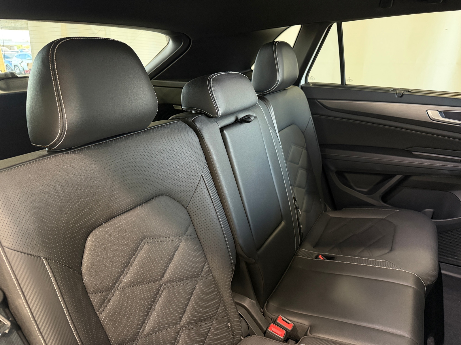 Thumbnail: 2025 Volkswagen Atlas - 5