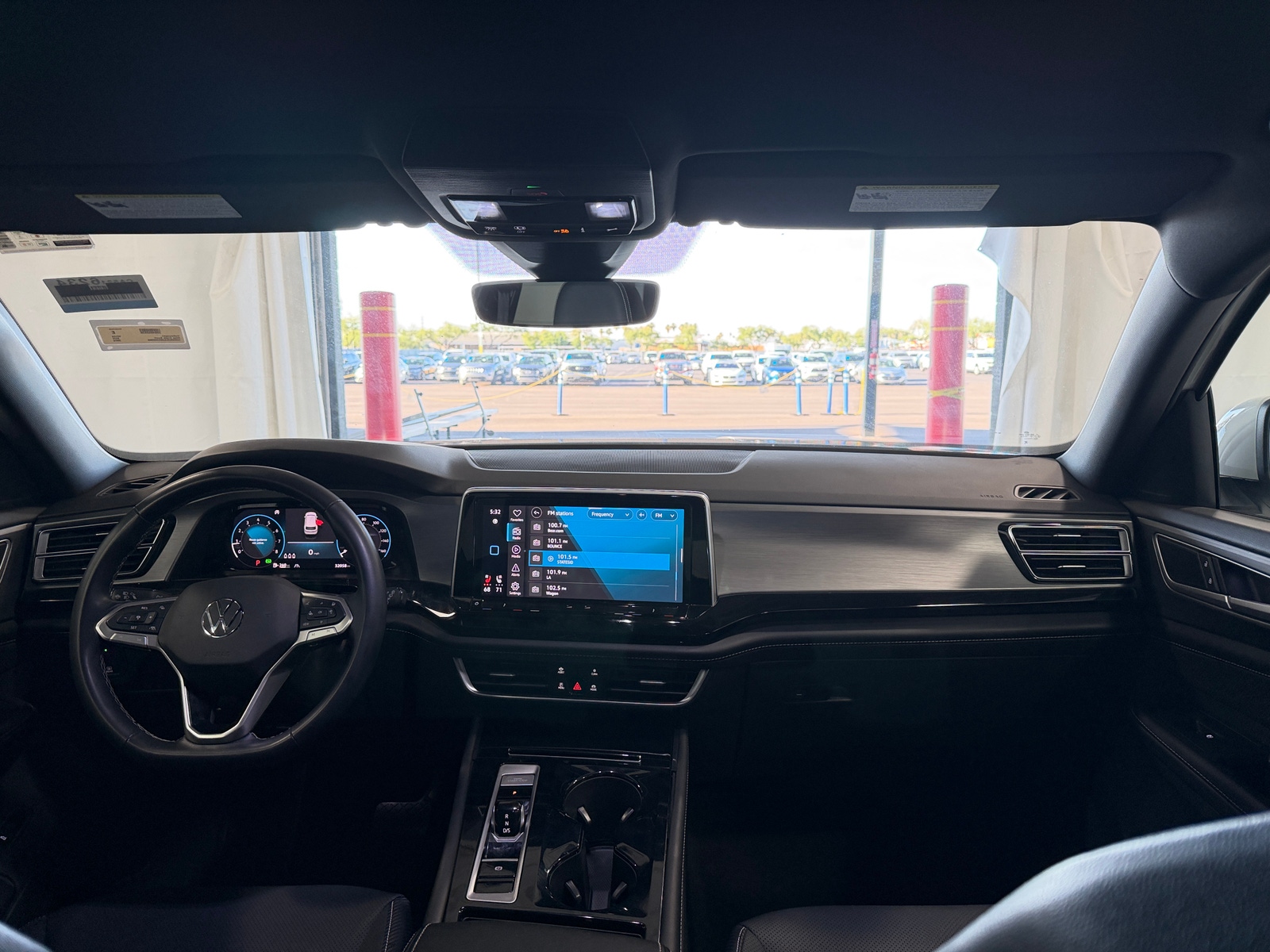 Thumbnail: 2025 Volkswagen Atlas - 2