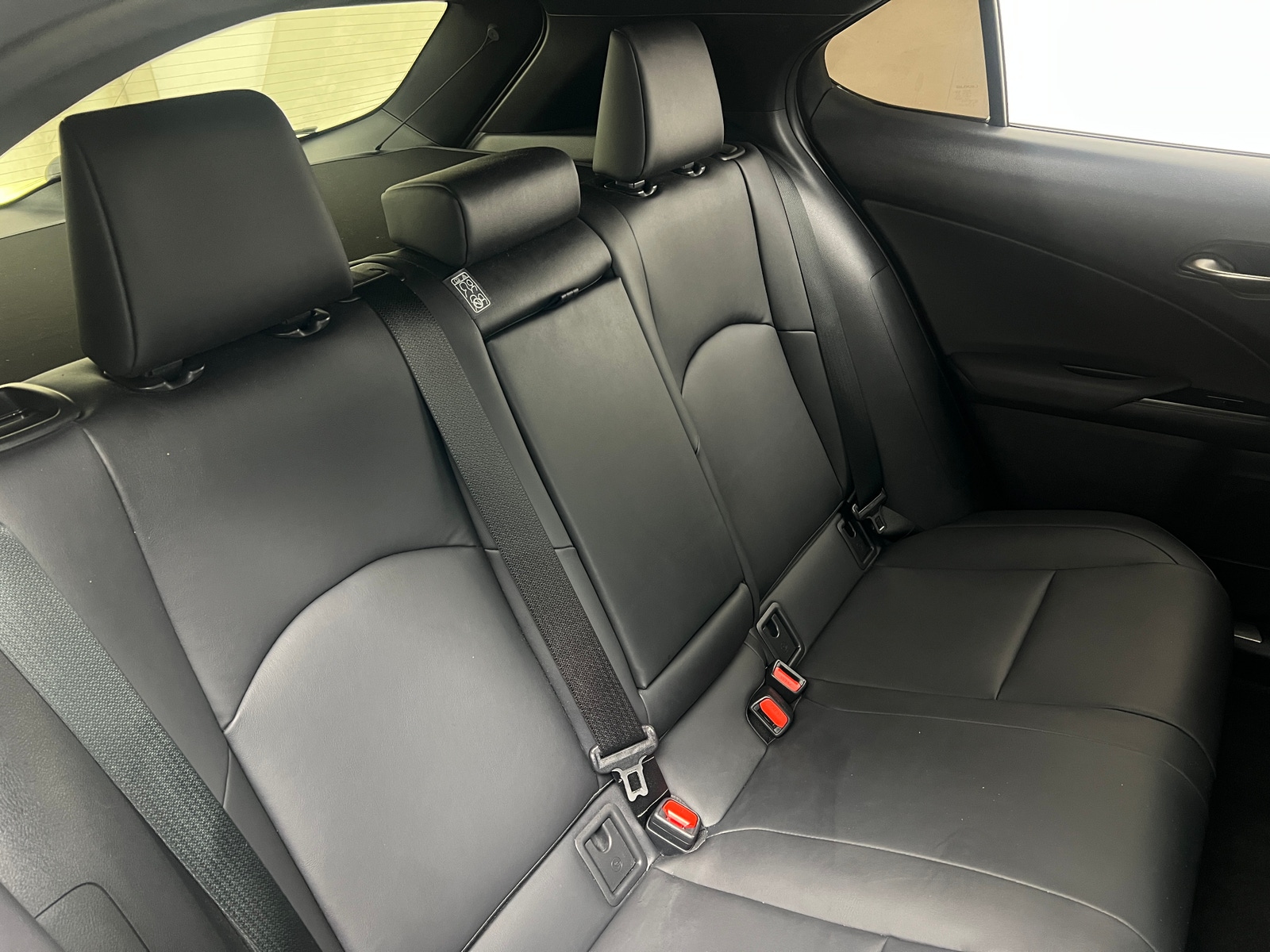 Thumbnail: 2023 Lexus UX - 5