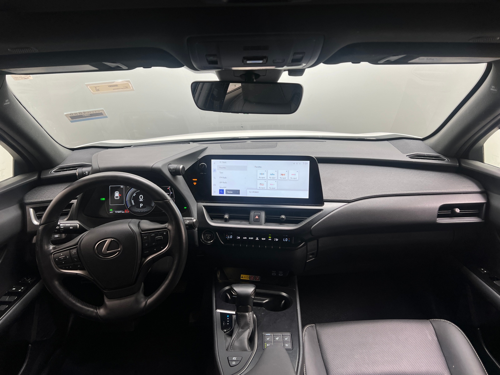 Thumbnail: 2023 Lexus UX - 2