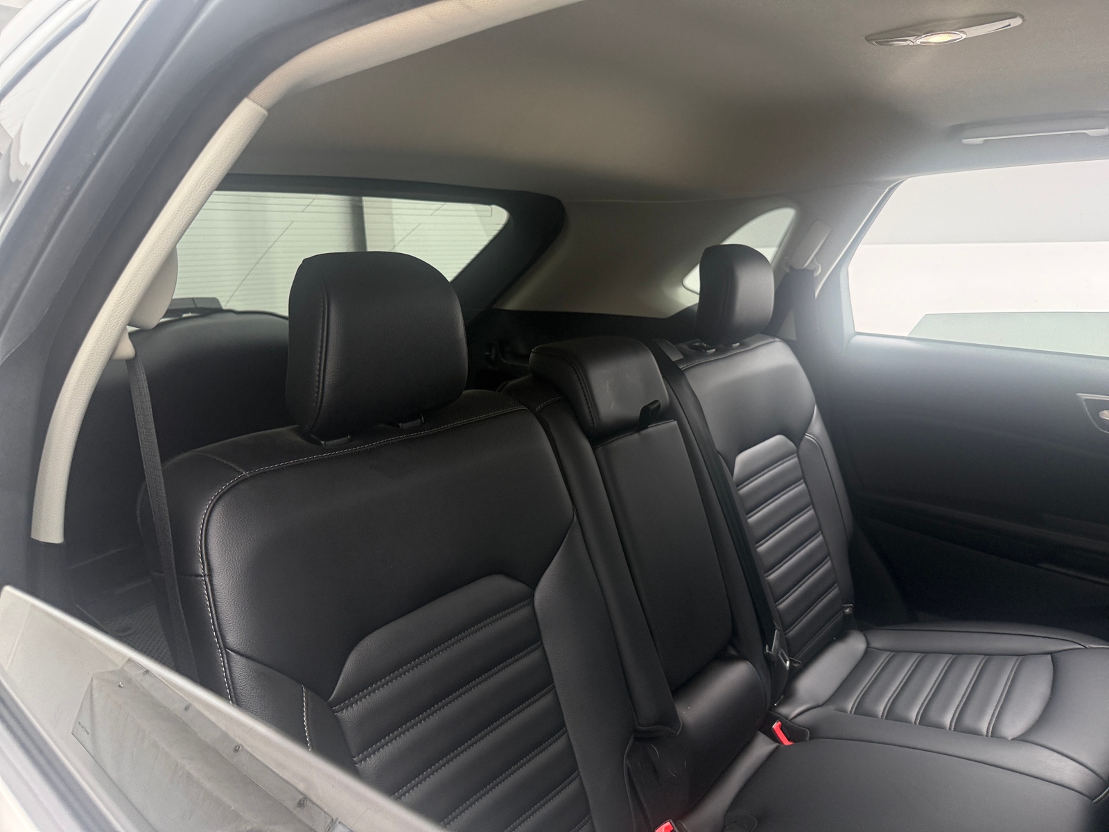 Thumbnail: 2022 Ford Edge - 5