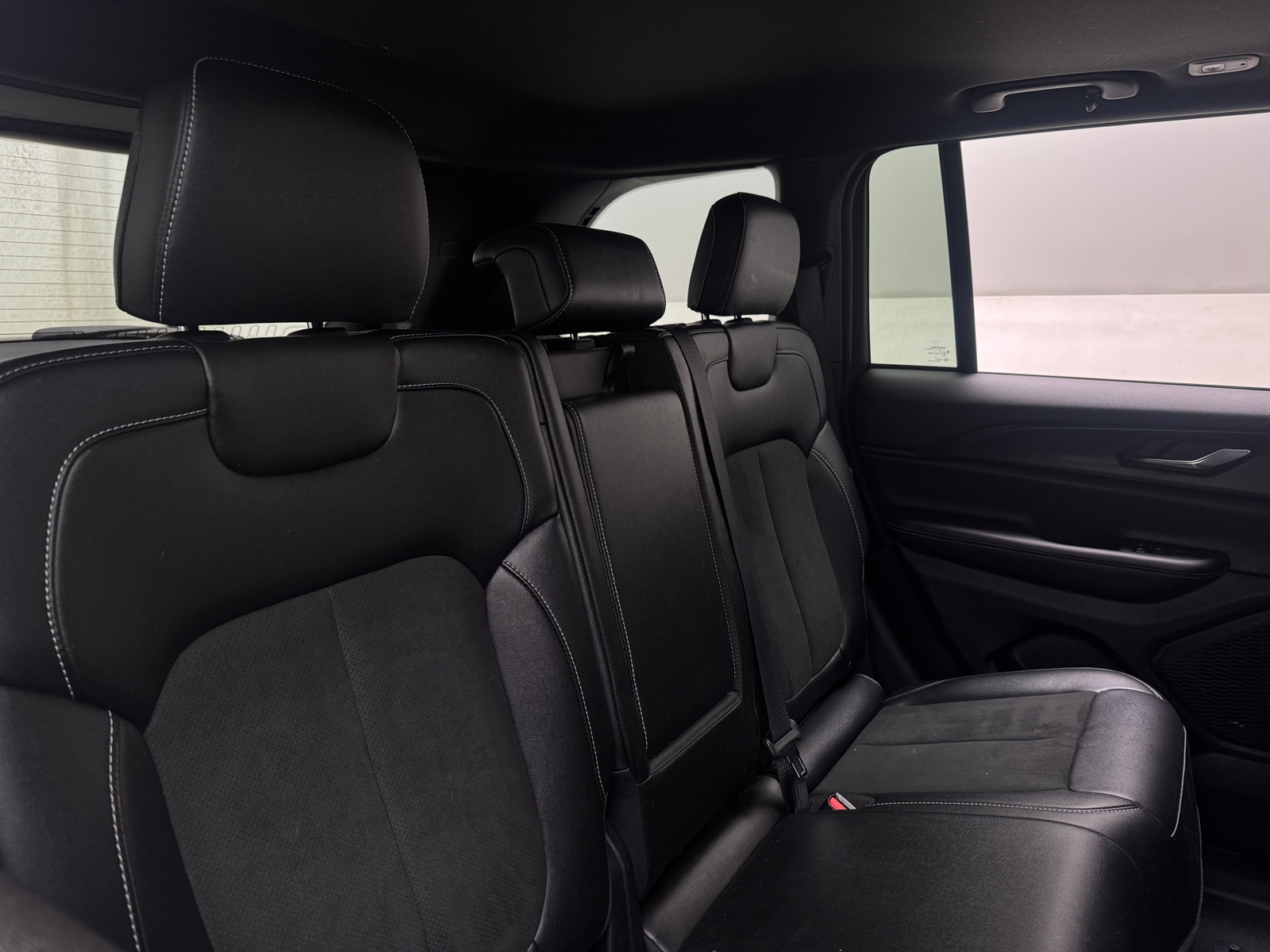 Thumbnail: 2024 Jeep Grand Cherokee - 5