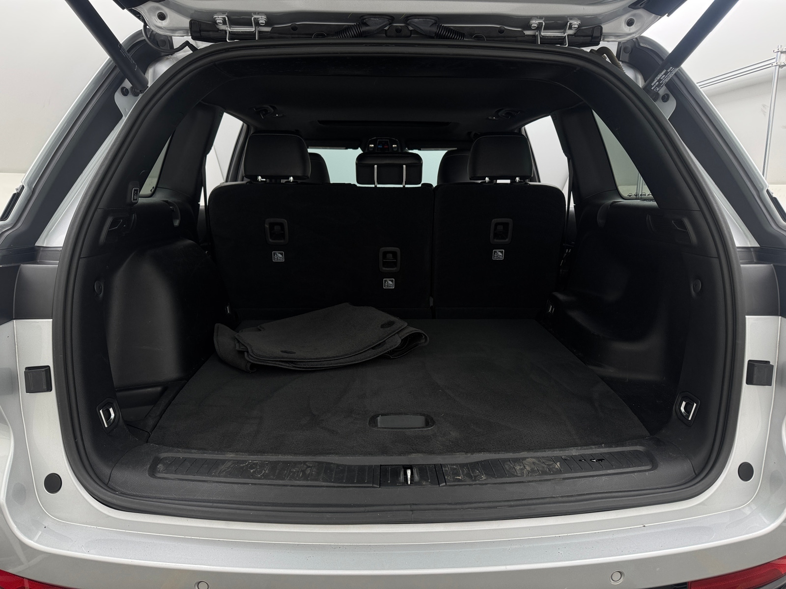 Thumbnail: 2024 Jeep Grand Cherokee - 6