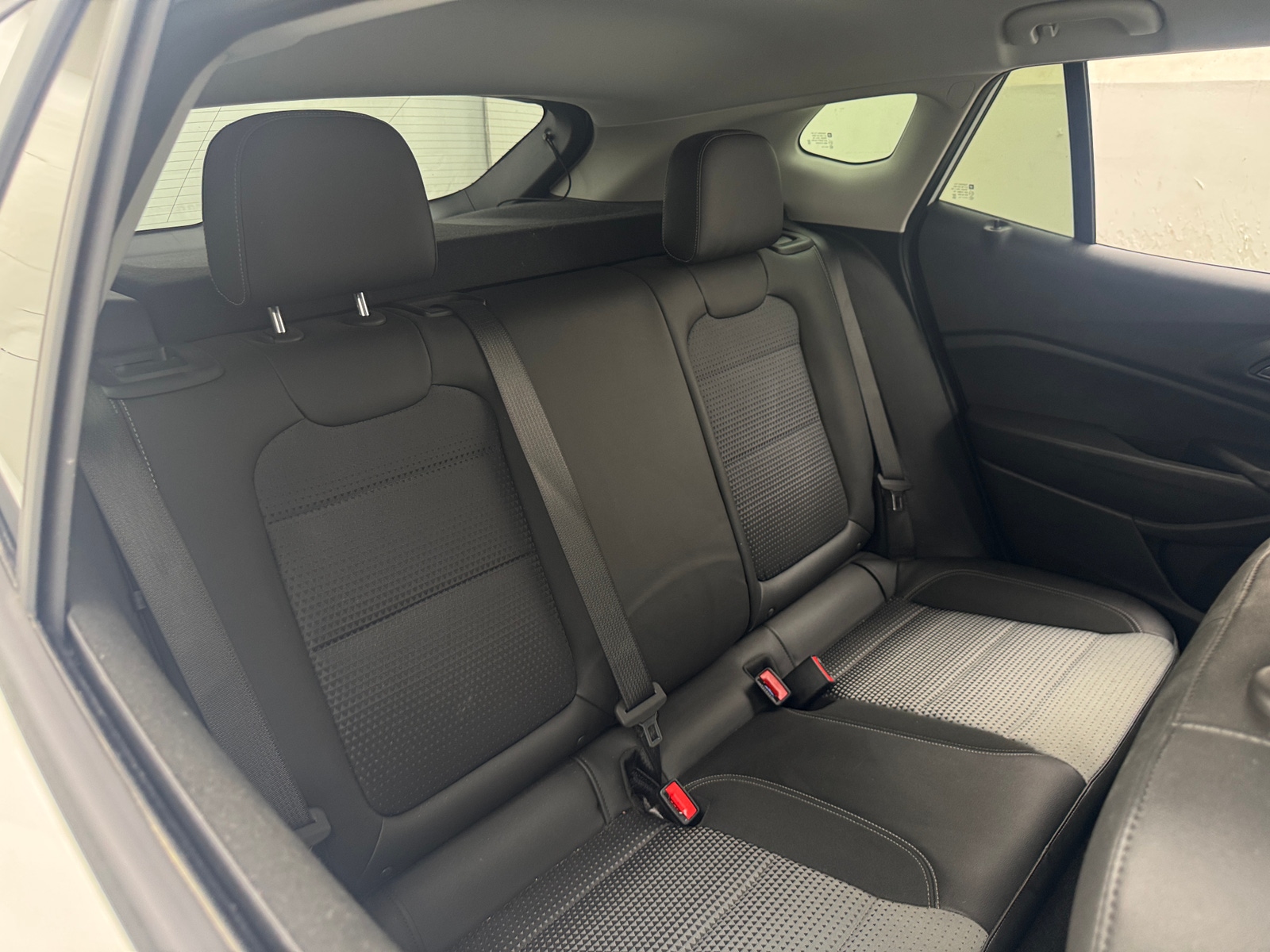 Thumbnail: 2025 Chevrolet Trax - 6