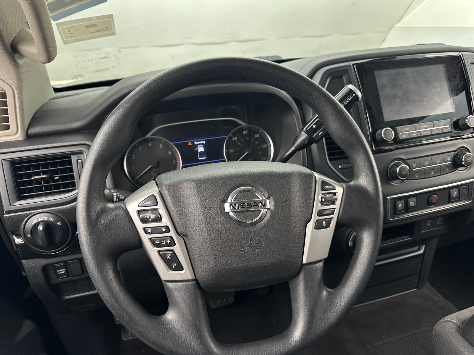 Thumbnail: 2022 Nissan Titan - 5