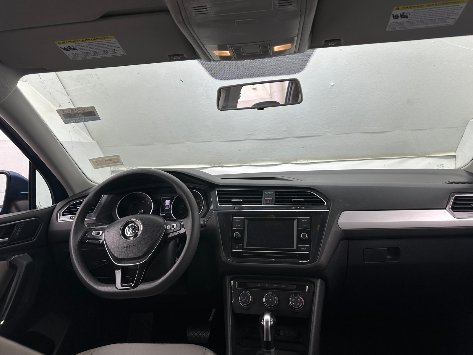Thumbnail: 2018 Volkswagen Tiguan - 3