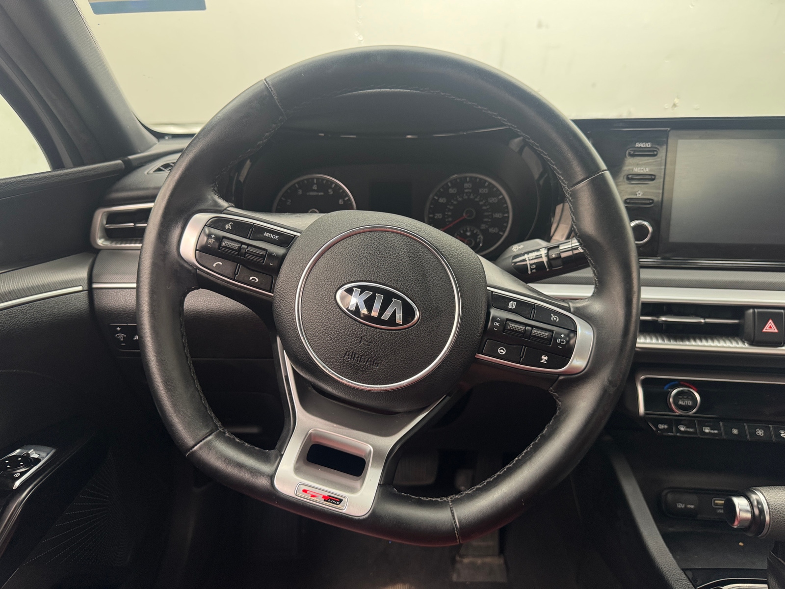Thumbnail: 2021 Kia K5 - 4
