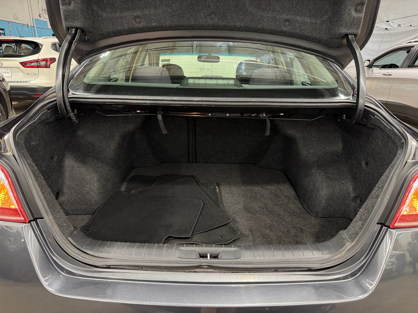Thumbnail: 2013 Nissan Altima - 7