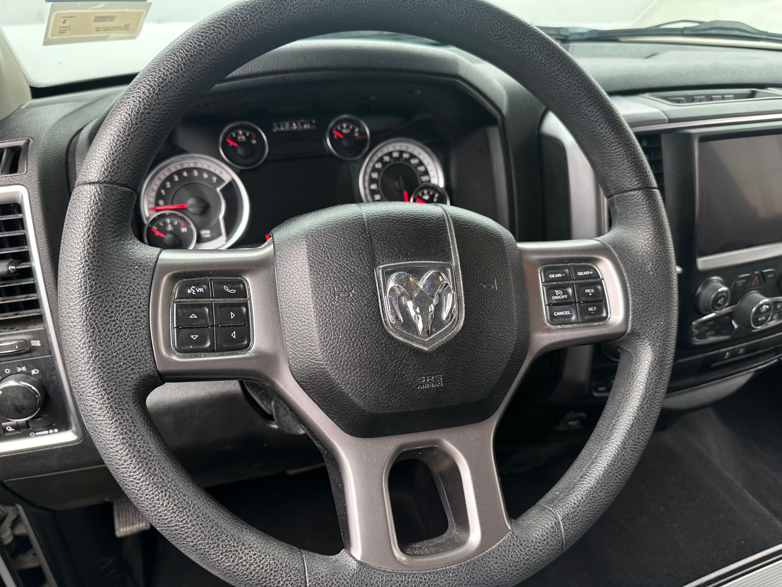 Thumbnail: 2023 RAM 1500 Classic - 5