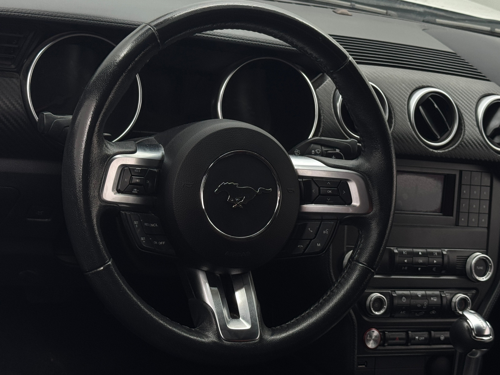 Thumbnail: 2019 Ford Mustang - 4