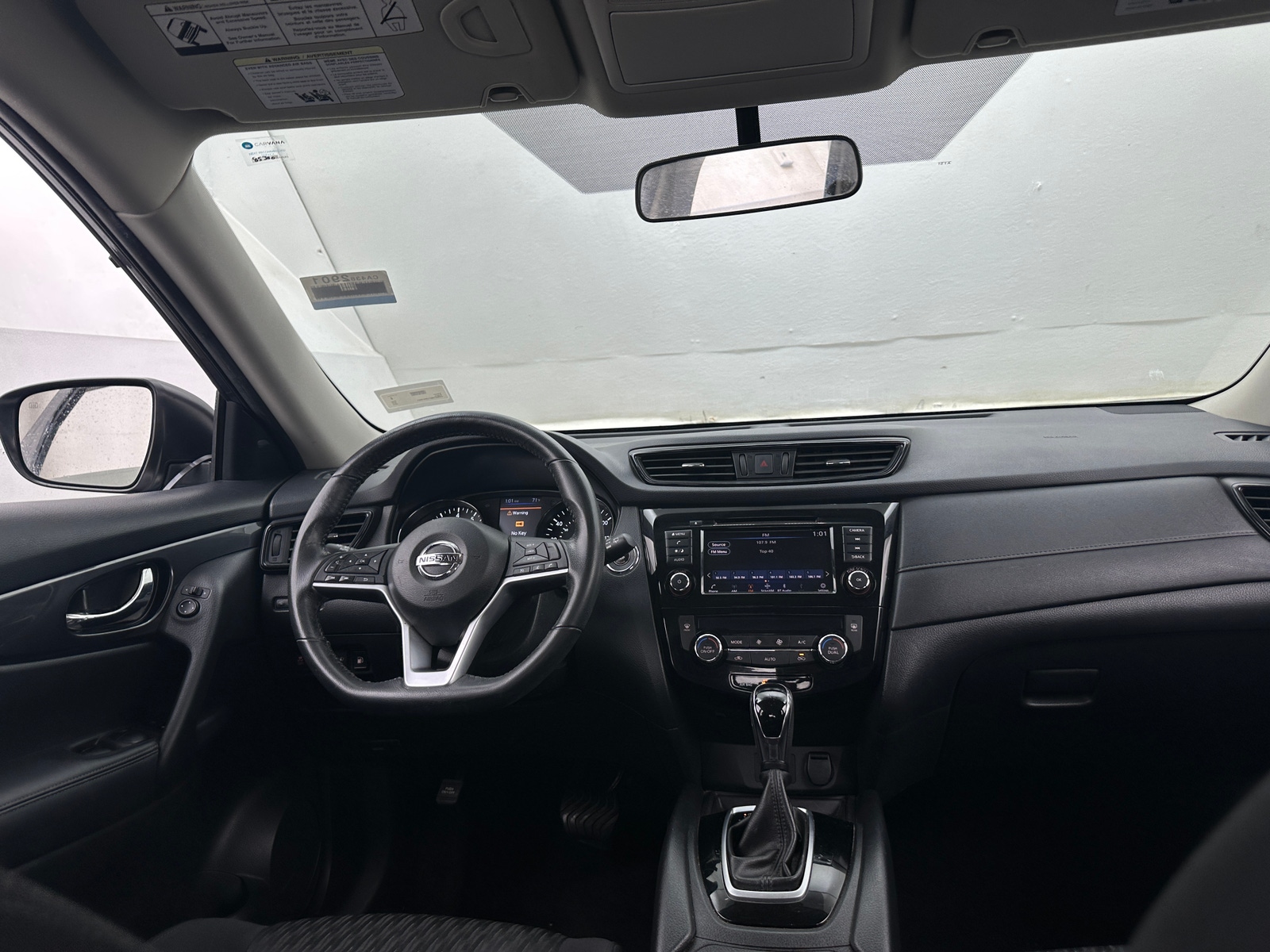 Thumbnail: 2018 Nissan Rogue - 3
