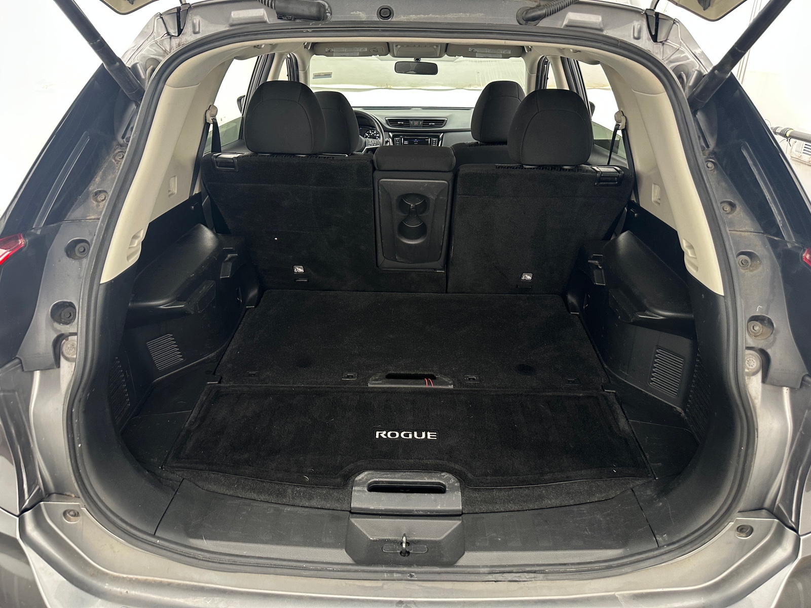 Thumbnail: 2018 Nissan Rogue - 7