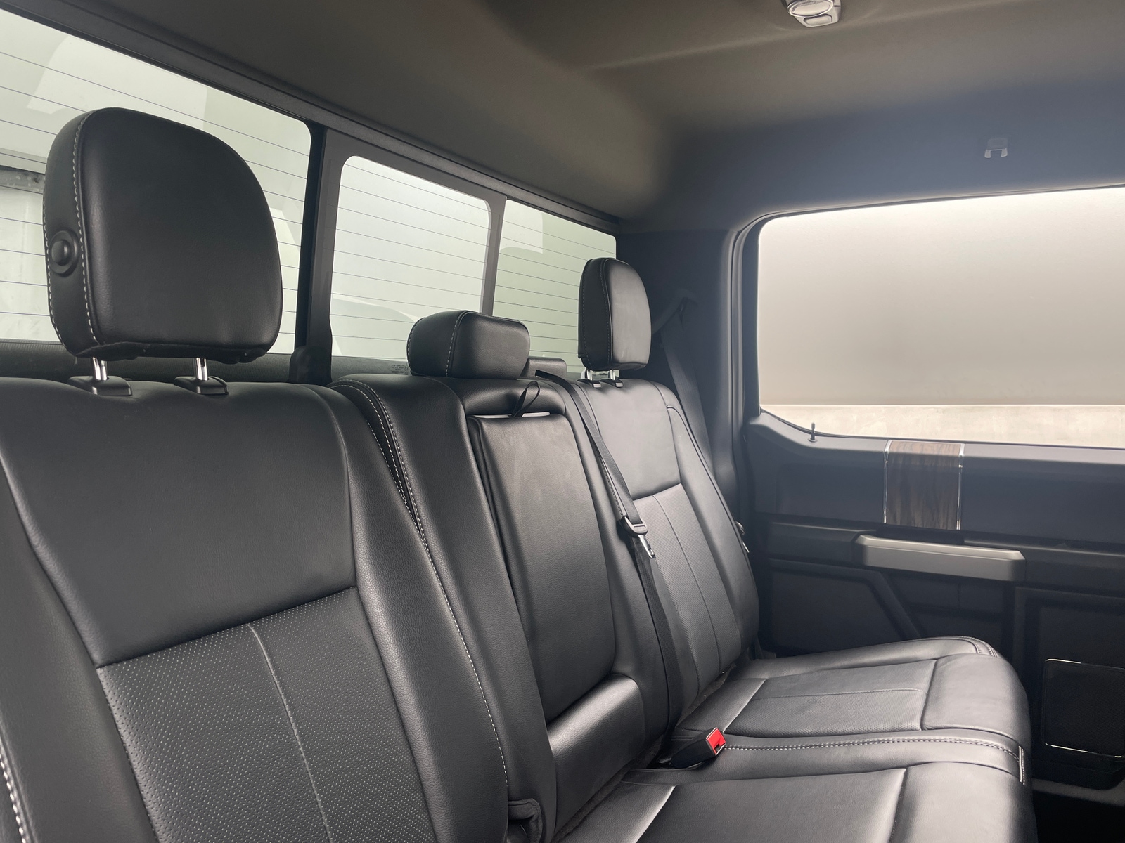 Thumbnail: 2019 Ford Econoline - 5