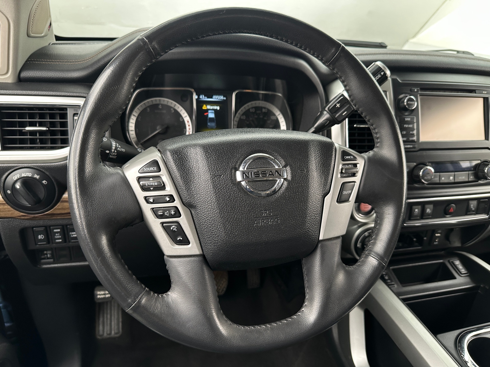 Thumbnail: 2018 Nissan Titan - 5