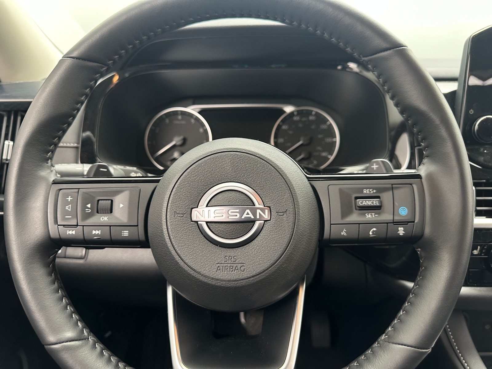 Thumbnail: 2025 Nissan Pathfinder - 4
