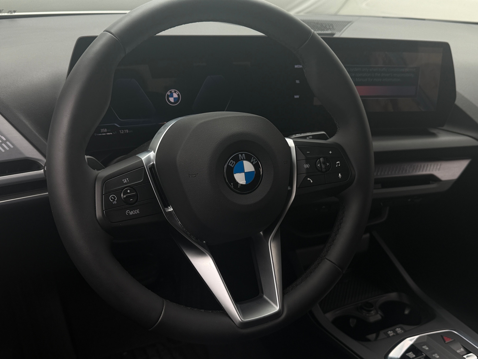 Thumbnail: 2025 BMW 2 Series - 4