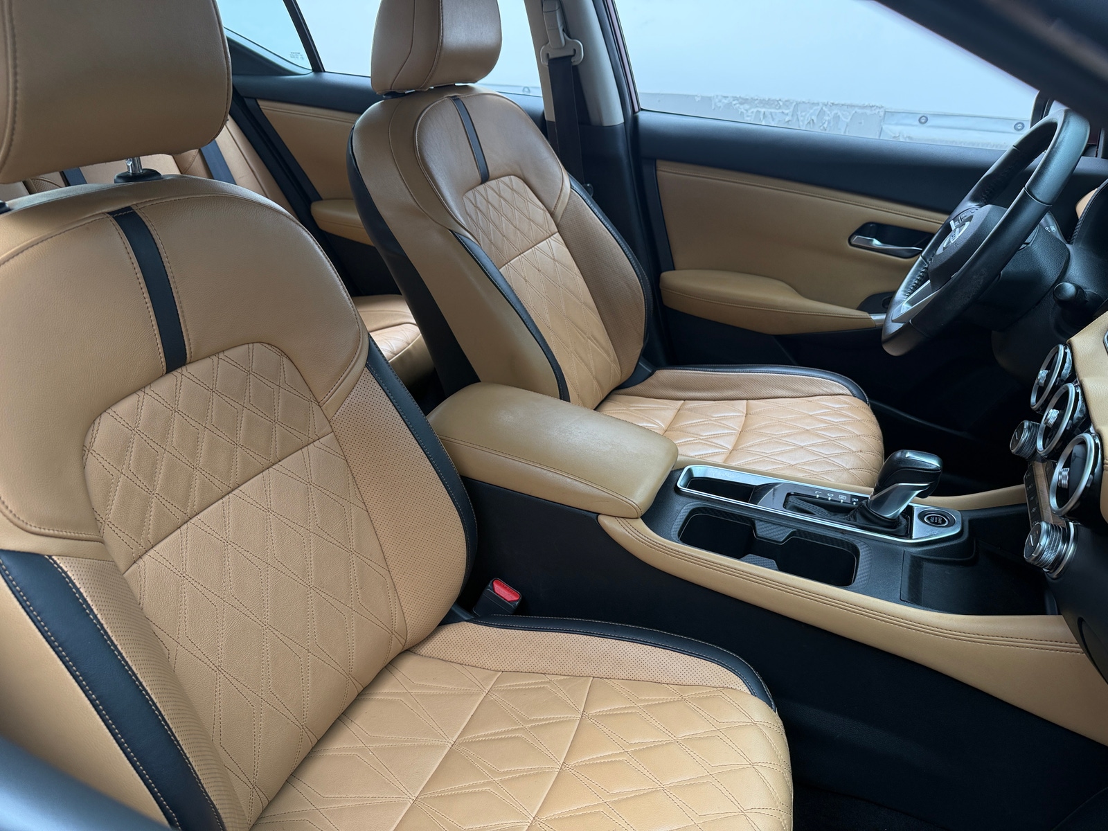 Thumbnail: 2020 Nissan Sentra - 2
