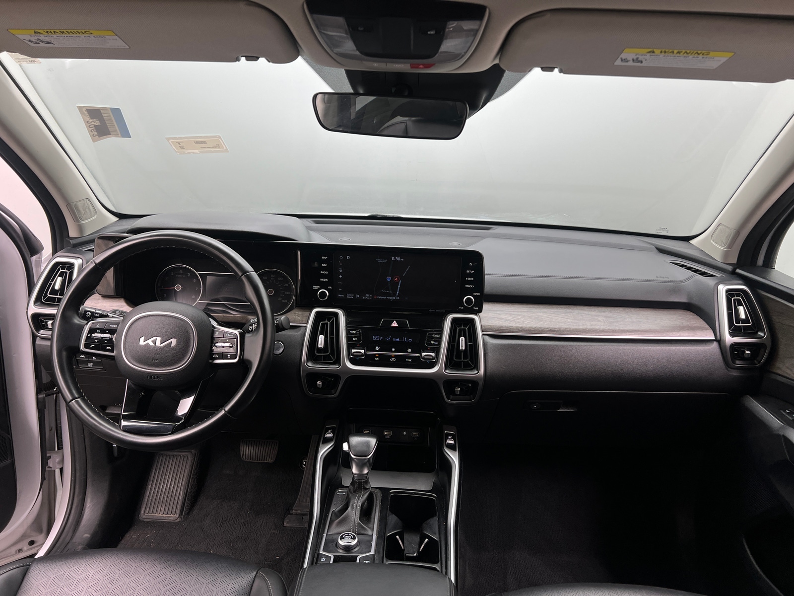 Thumbnail: 2022 Kia Sorento - 2