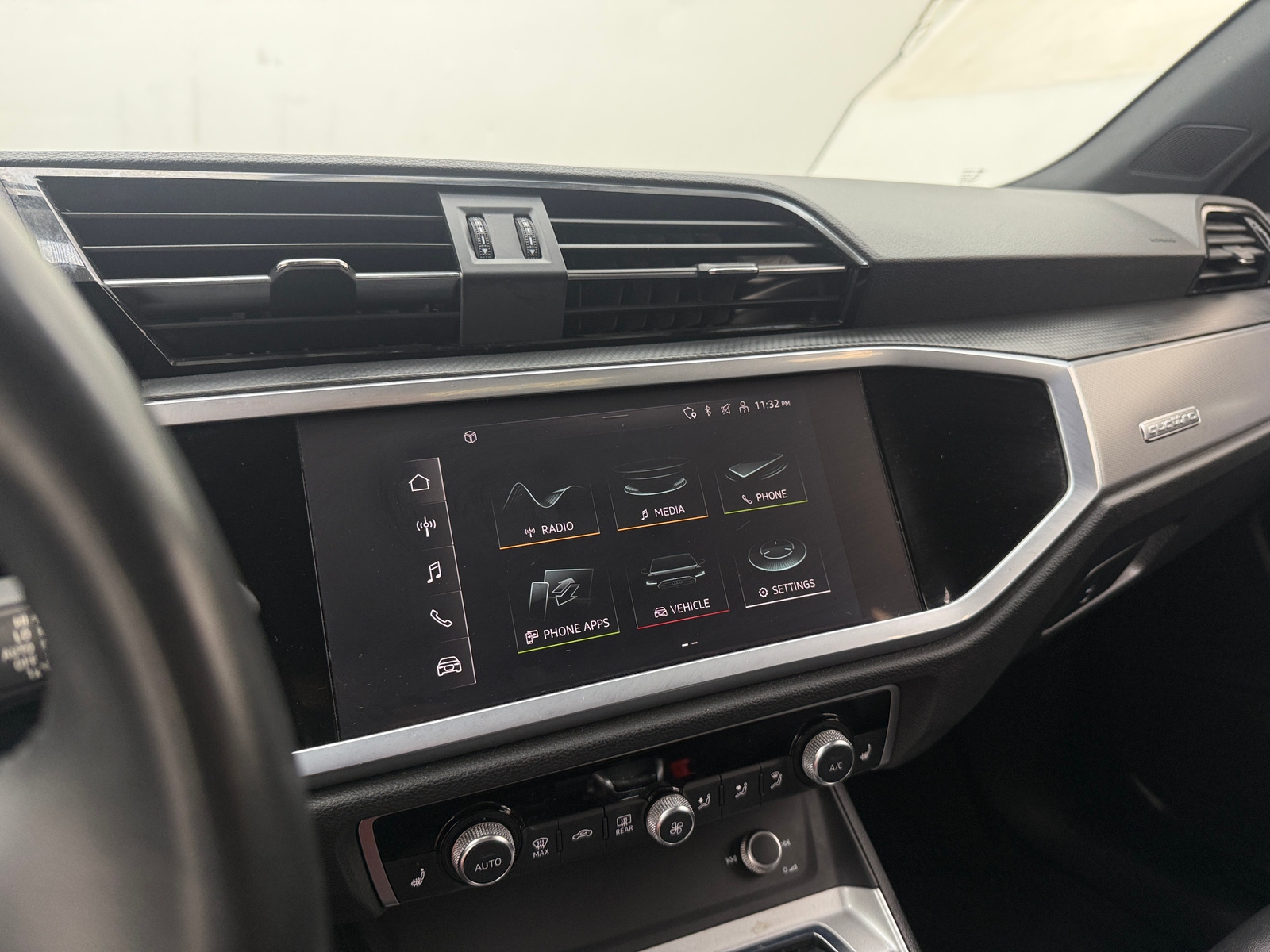 Thumbnail: 2022 Audi Q3 - 3