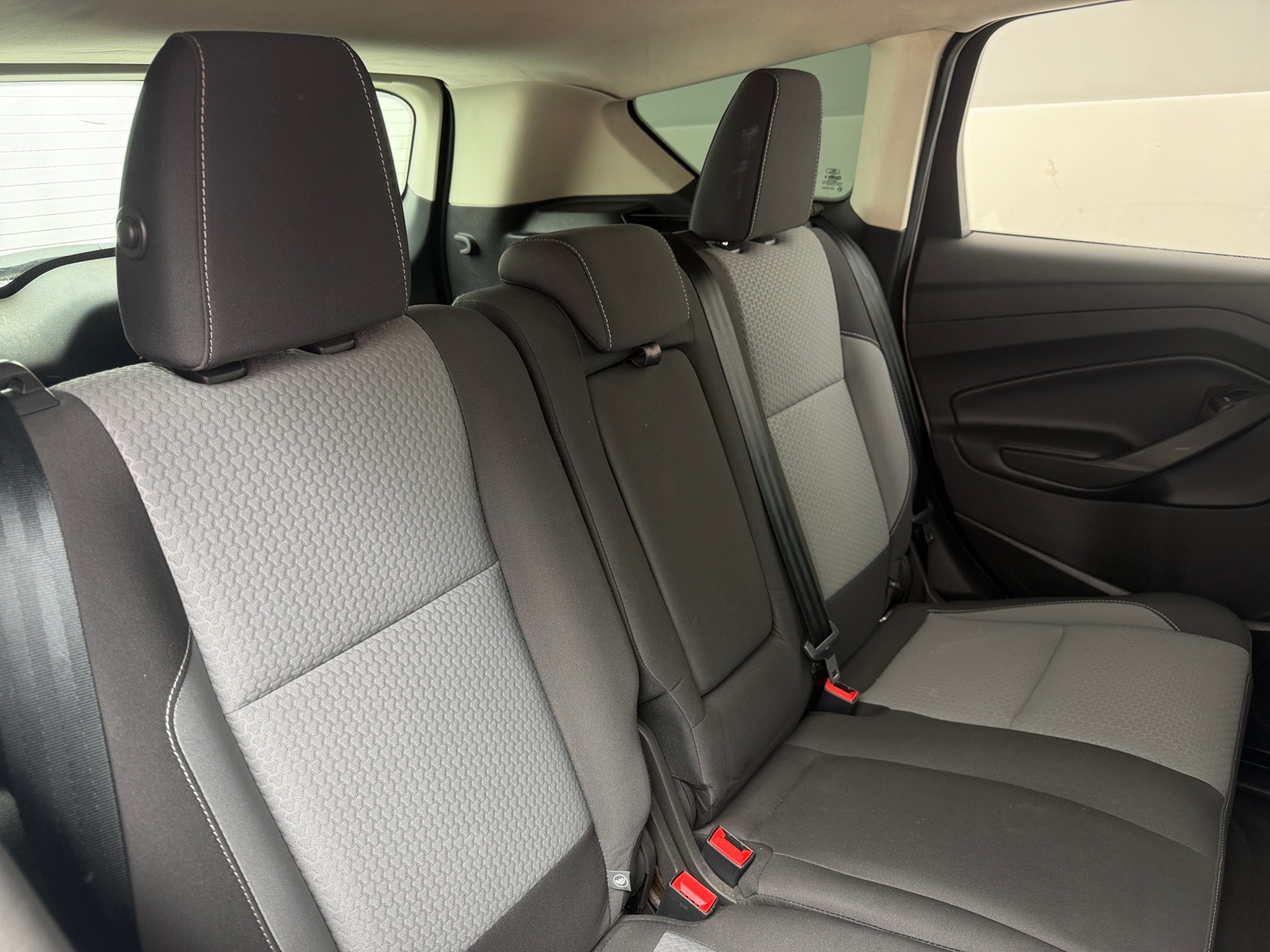 Thumbnail: 2017 Ford Escape - 6