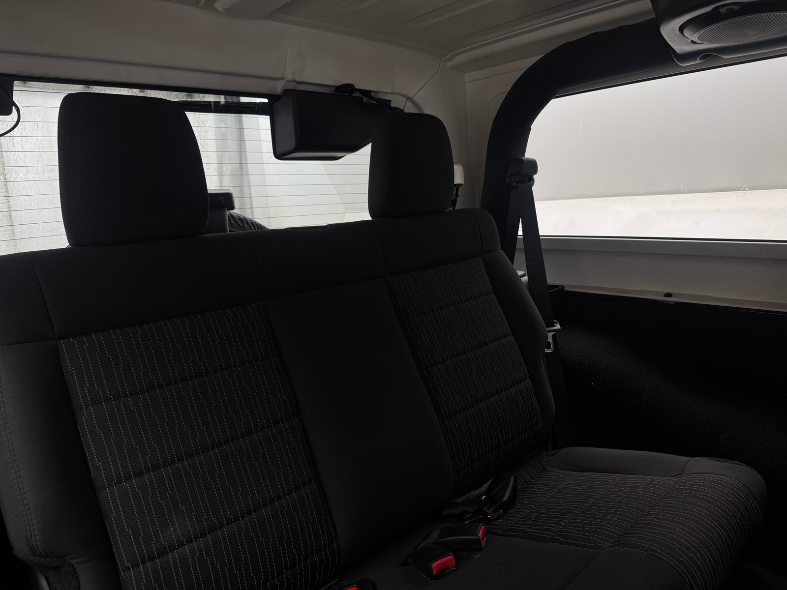 Thumbnail: 2012 Jeep Wrangler - 6