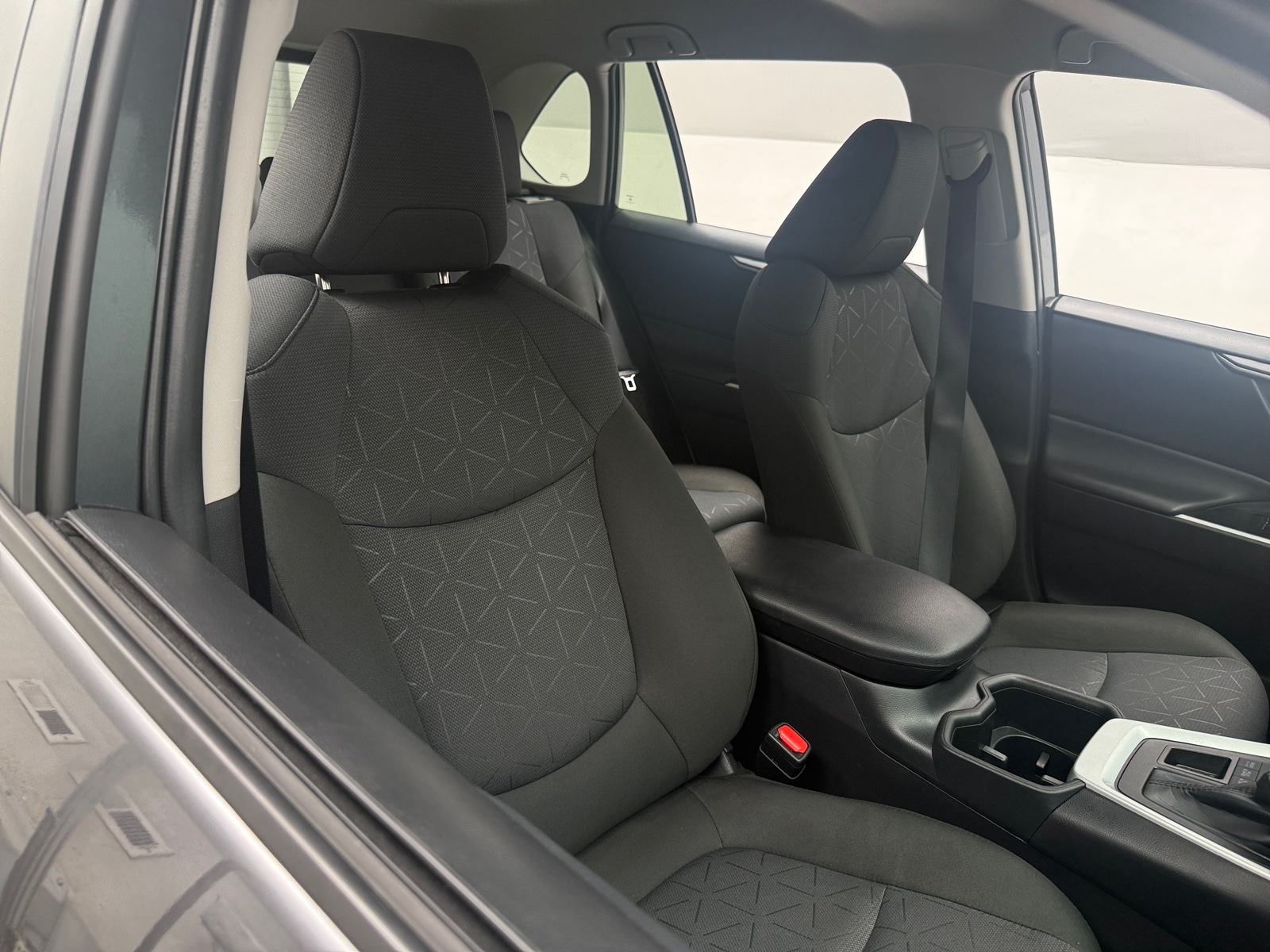 Thumbnail: 2025 Toyota RAV4 - 2