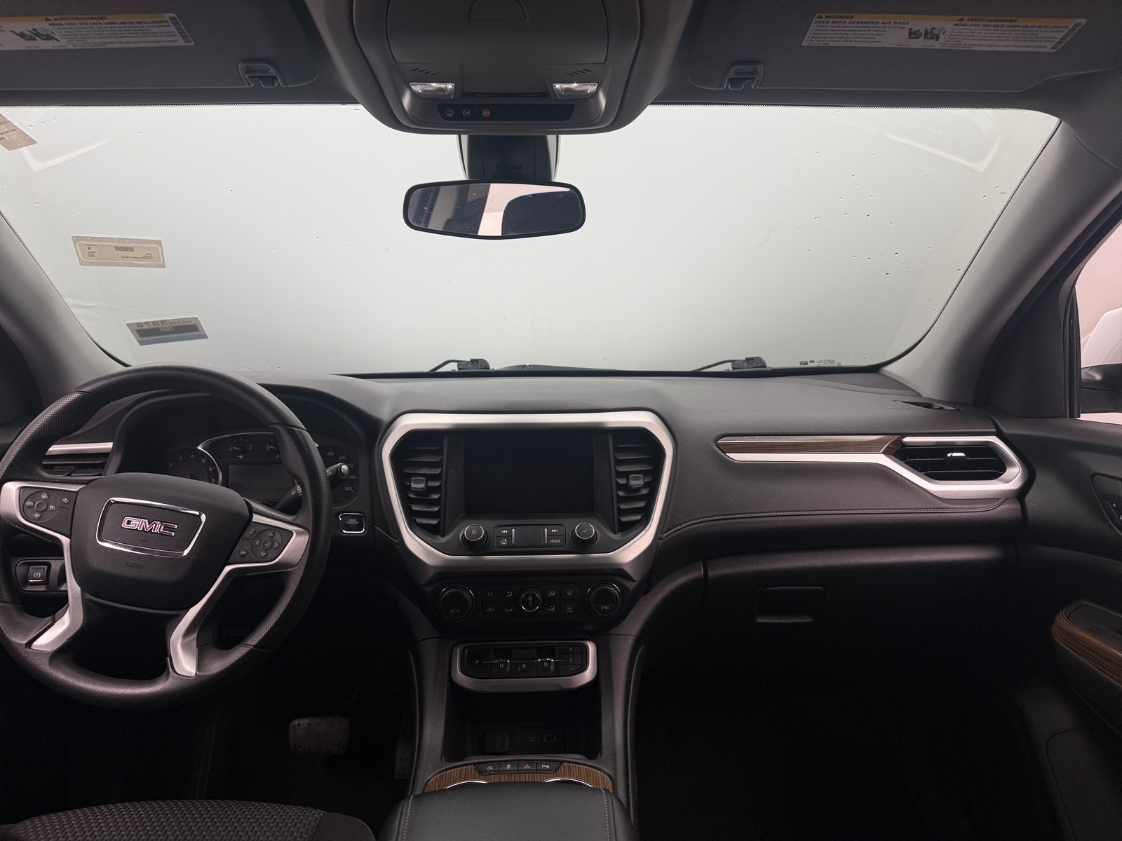 Thumbnail: 2022 GMC Acadia - 3