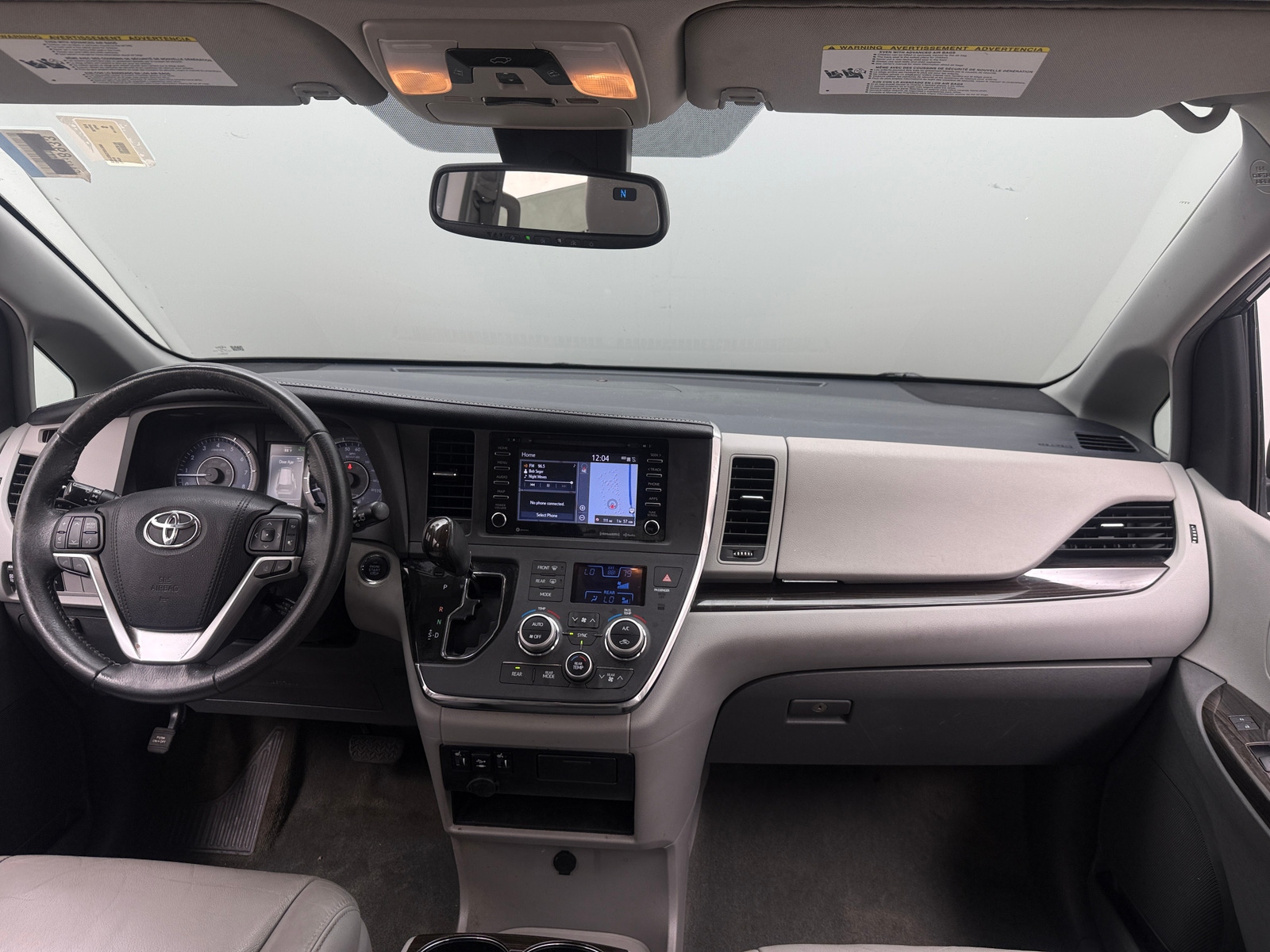 Thumbnail: 2018 Toyota Sienna - 2