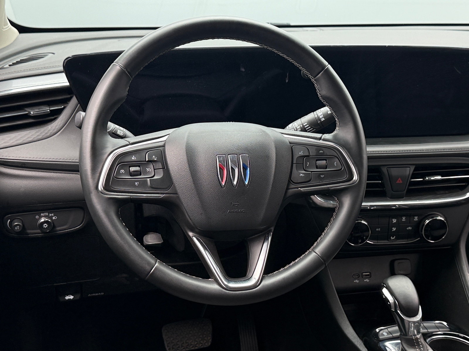 Thumbnail: 2025 Buick Encore GX - 4