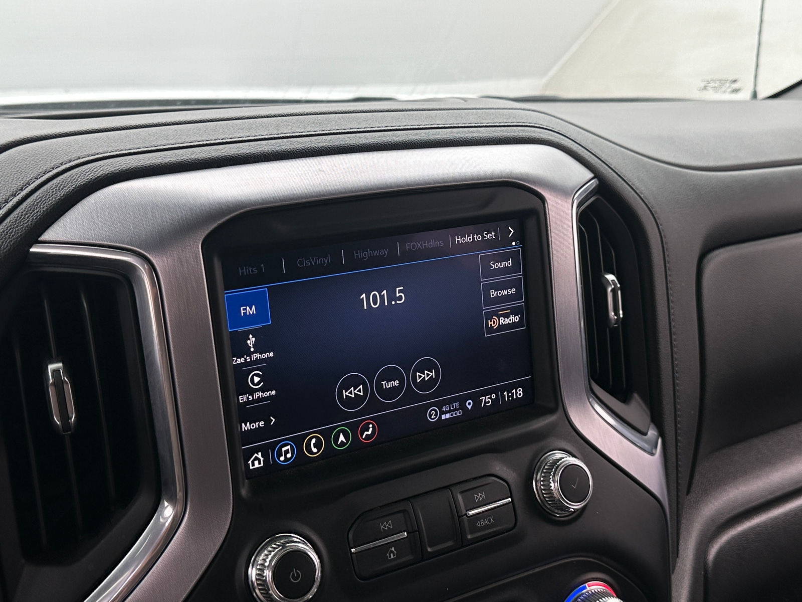 Thumbnail: 2021 GMC Sierra 1500 - 3