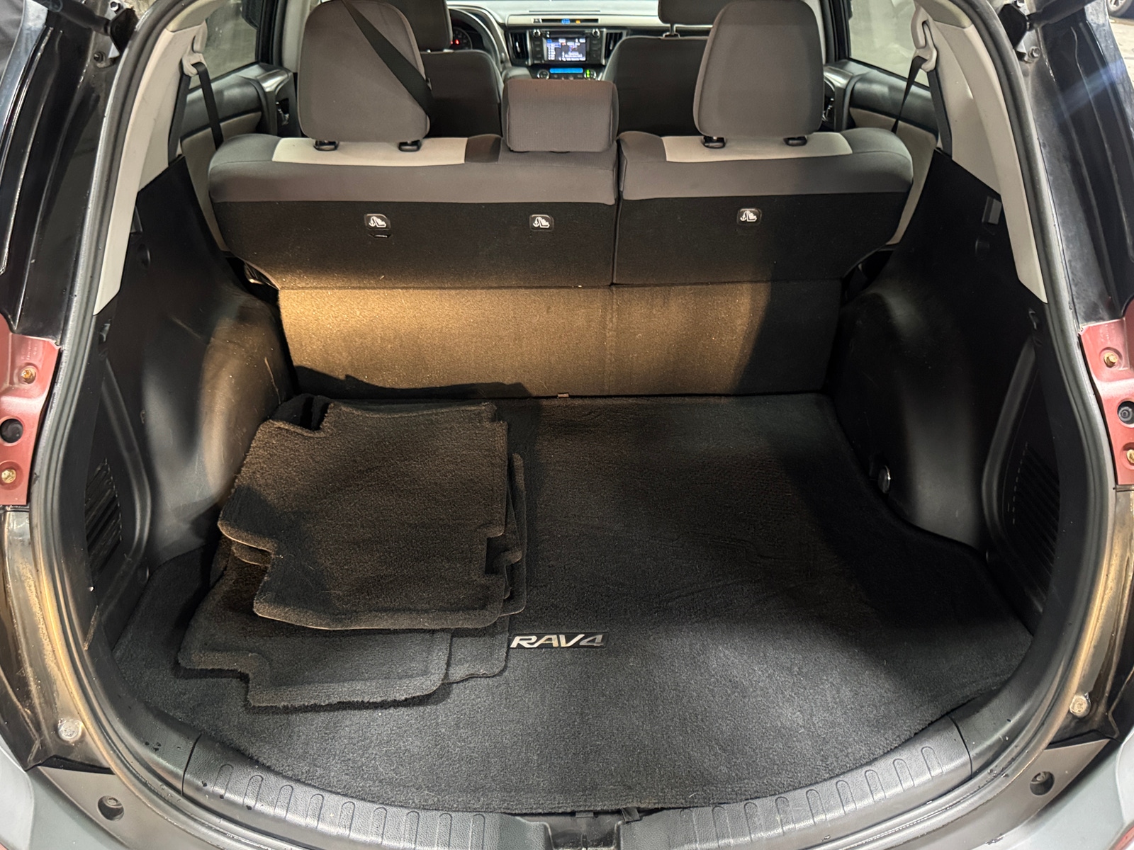 Thumbnail: 2014 Toyota RAV4 - 7
