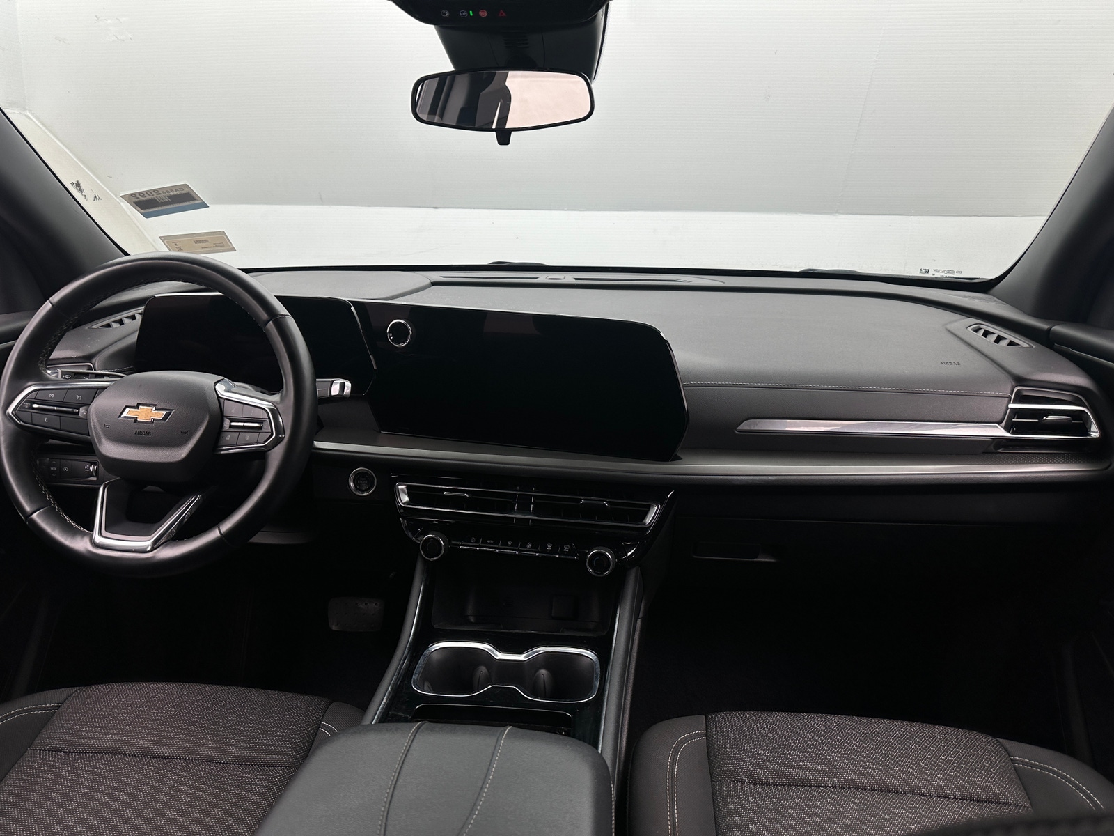 Thumbnail: 2024 Chevrolet Traverse - 3