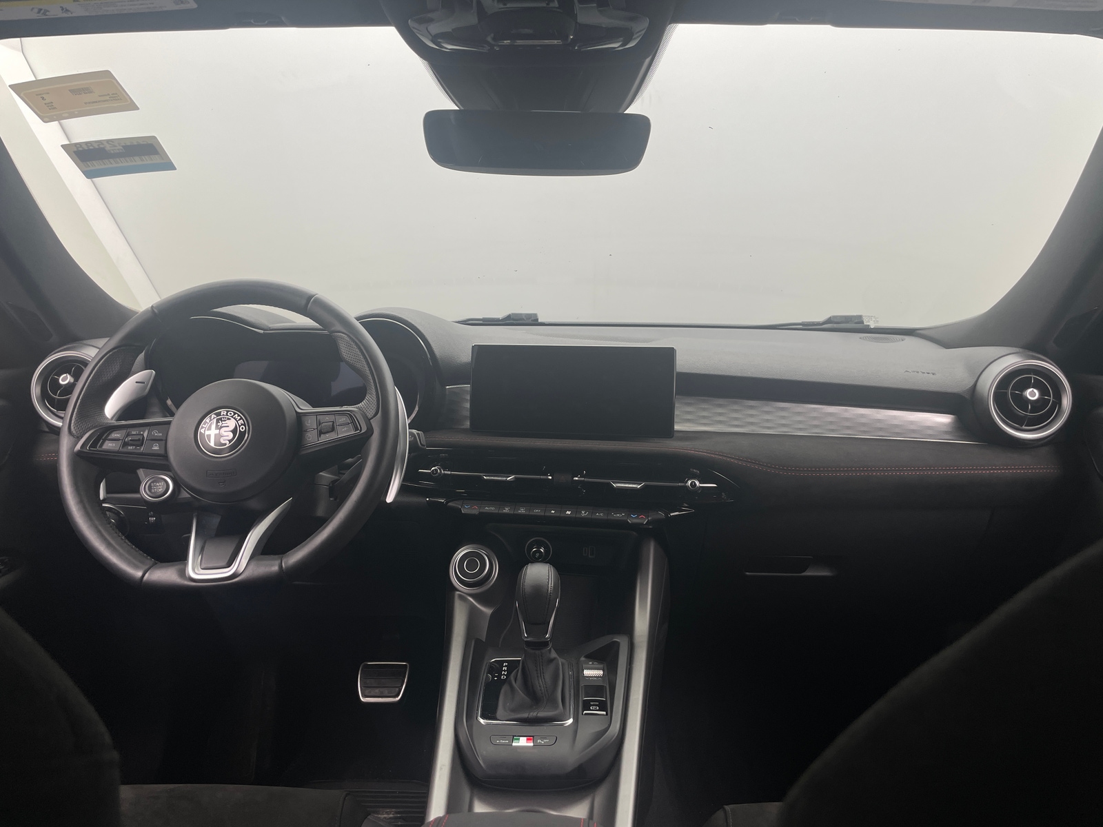 Thumbnail: 2024 Alfa Romeo Tonale - 3