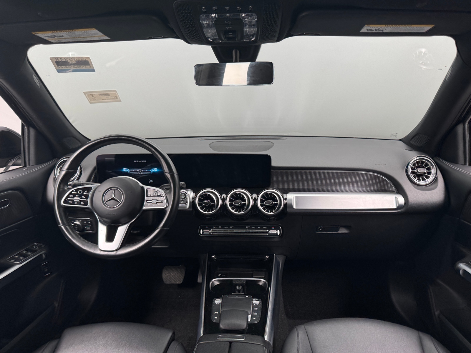 Thumbnail: 2022 Mercedes-Benz GLB - 2