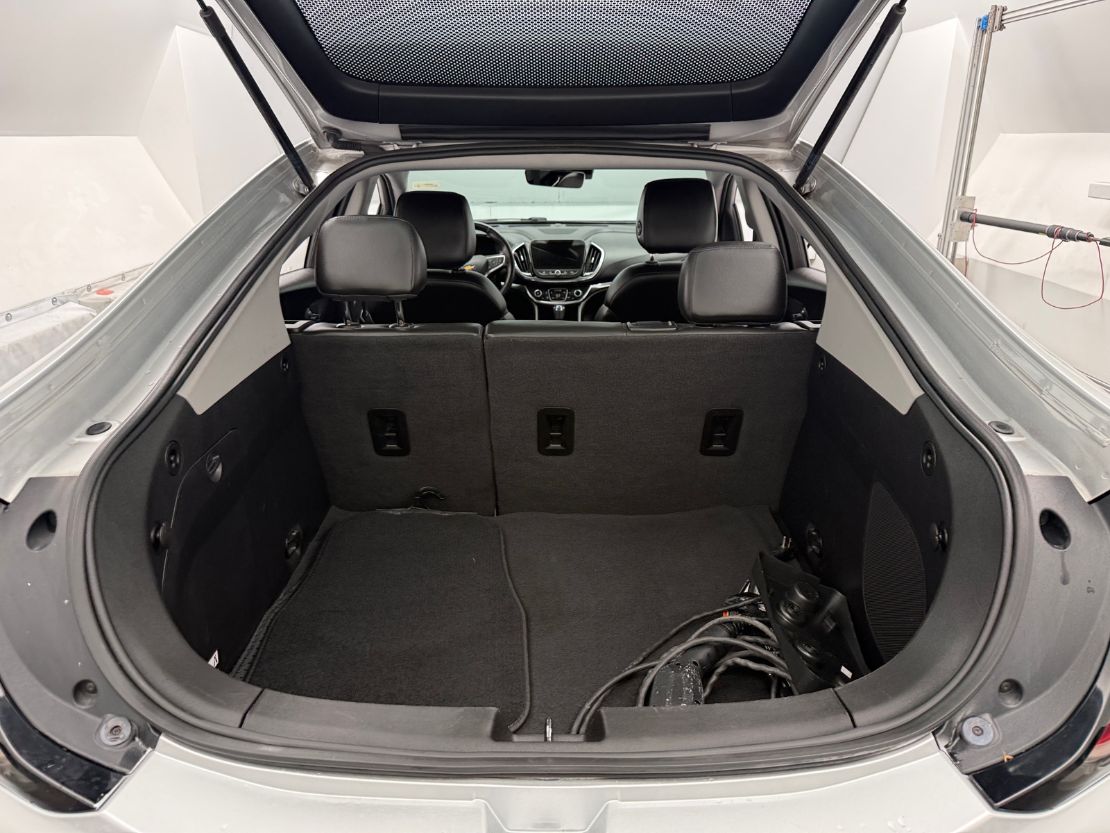 Thumbnail: 2018 Chevrolet Volt - 6