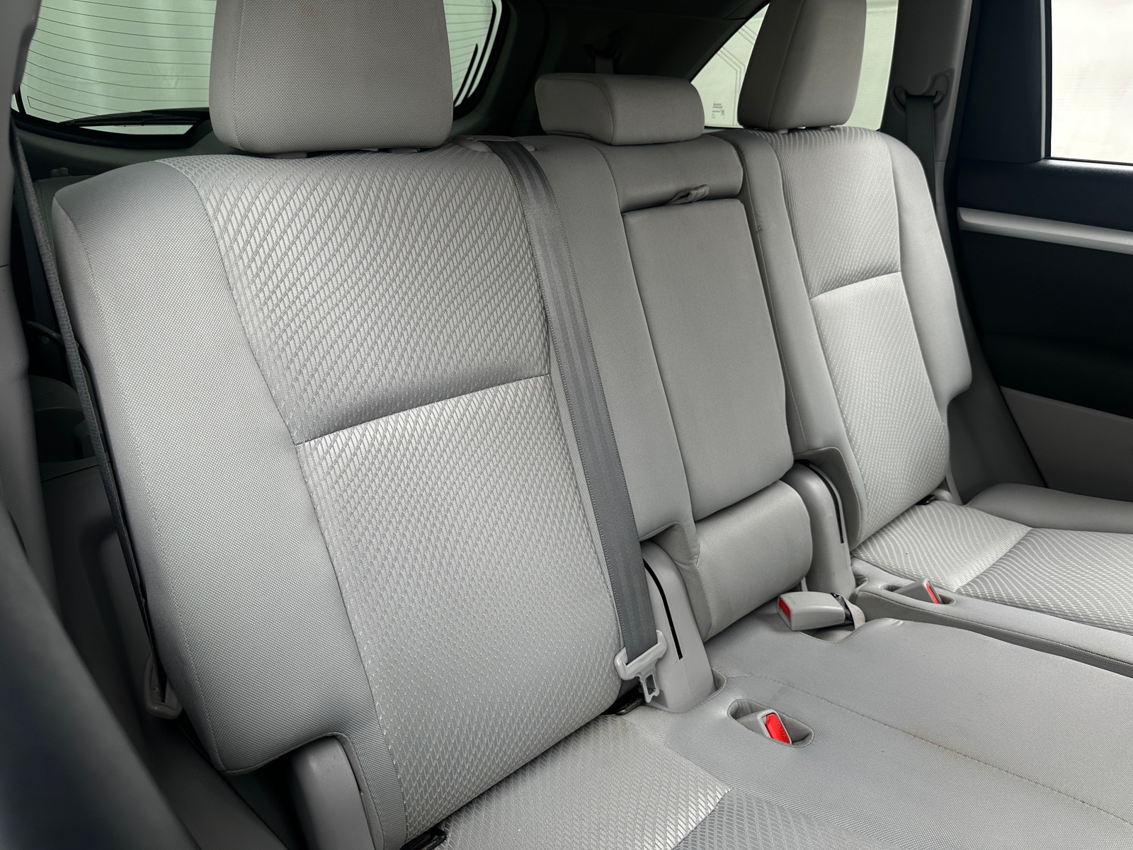 Thumbnail: 2017 Toyota Highlander - 6