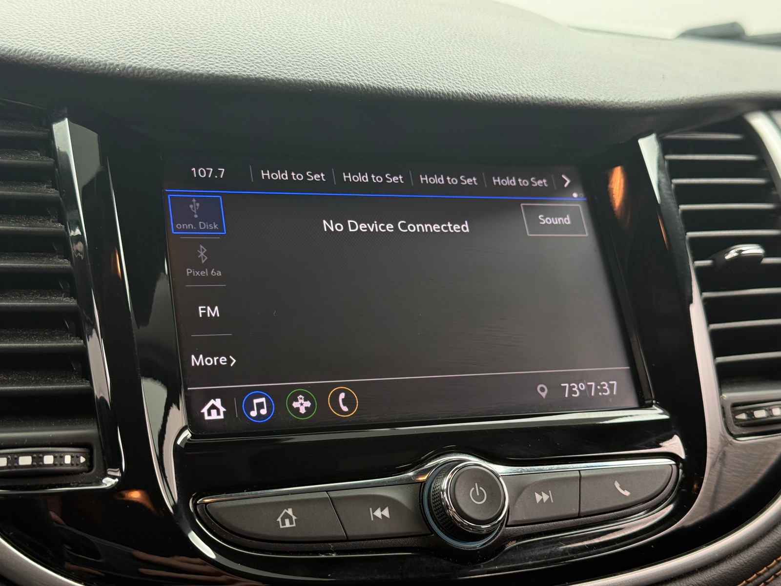 Thumbnail: 2020 Chevrolet Trax - 4