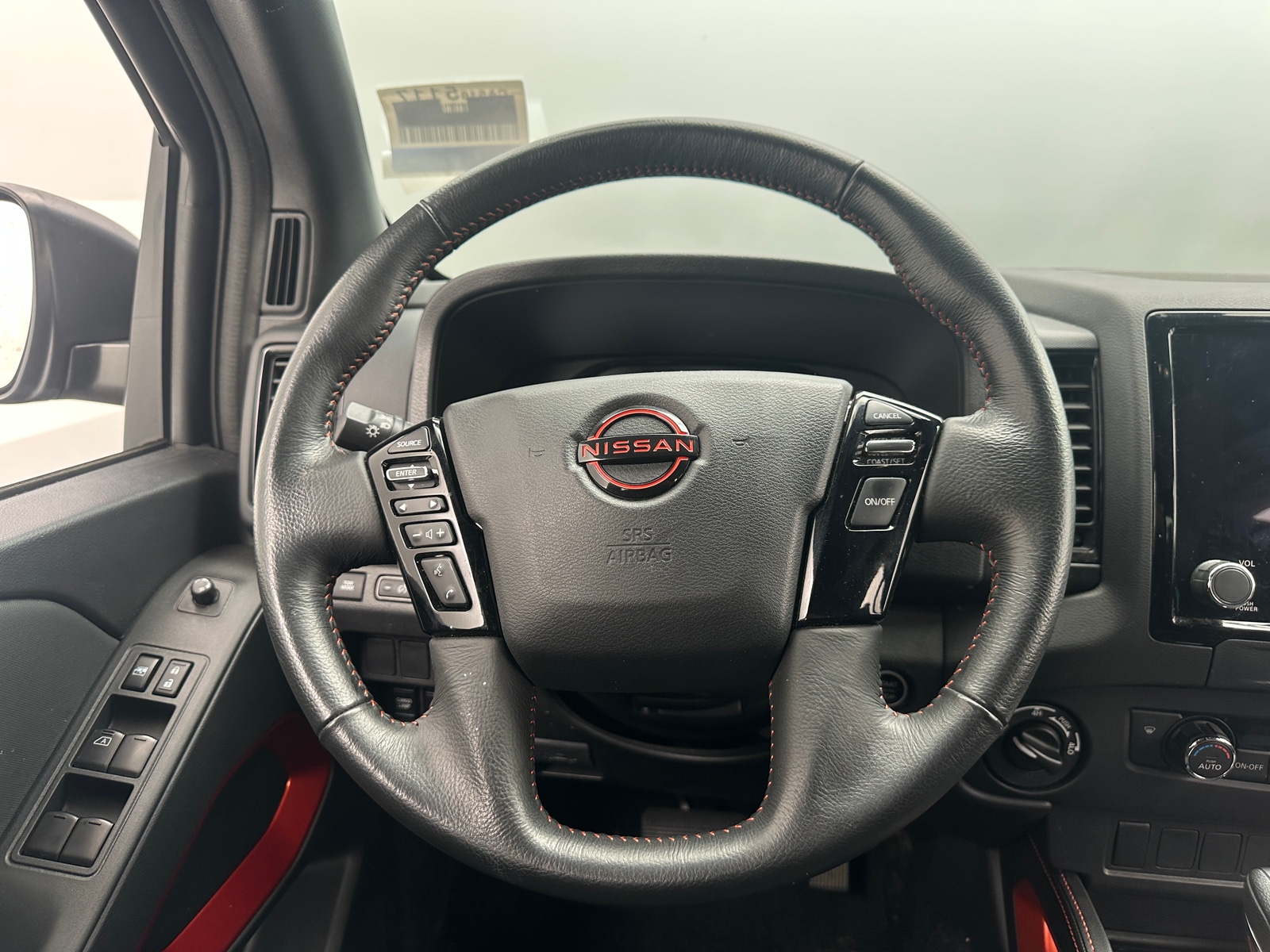 Thumbnail: 2024 Nissan Frontier - 5