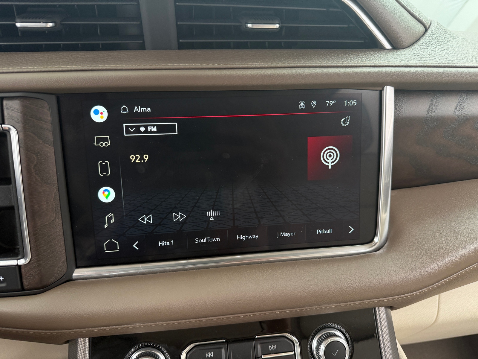 Thumbnail: 2022 GMC Yukon - 3