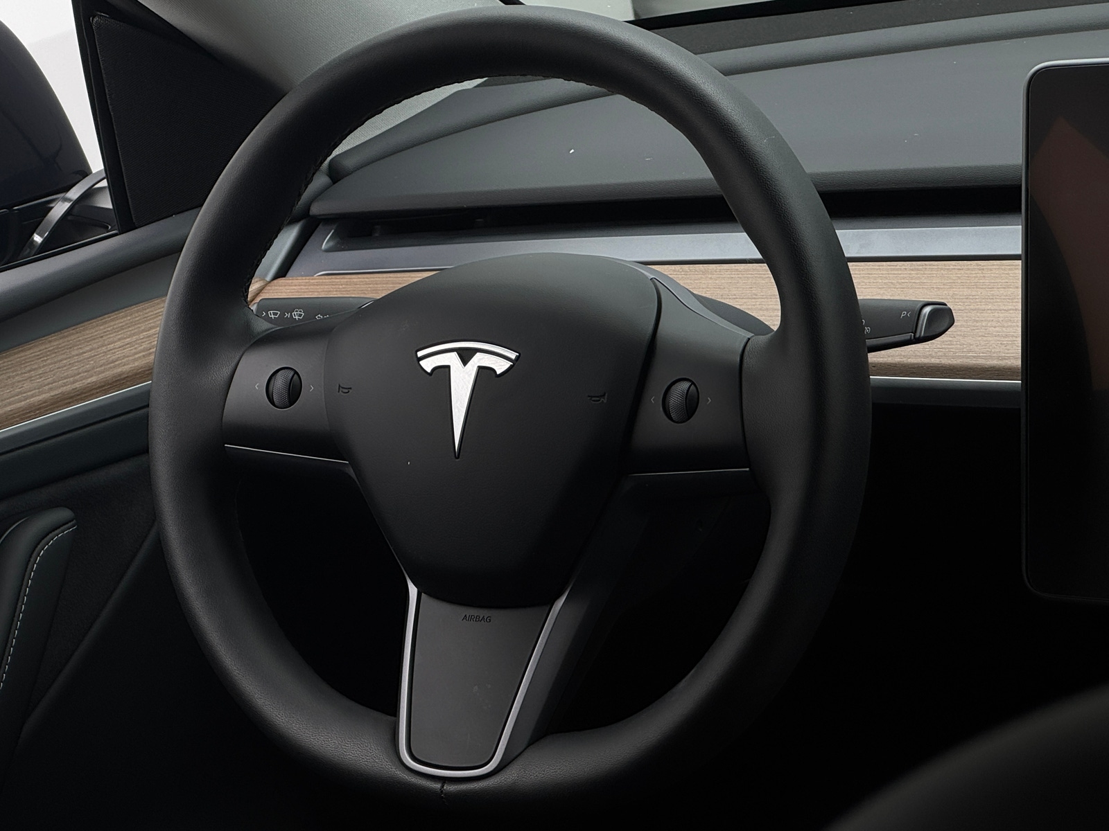 Thumbnail: 2024 Tesla Model Y - 4