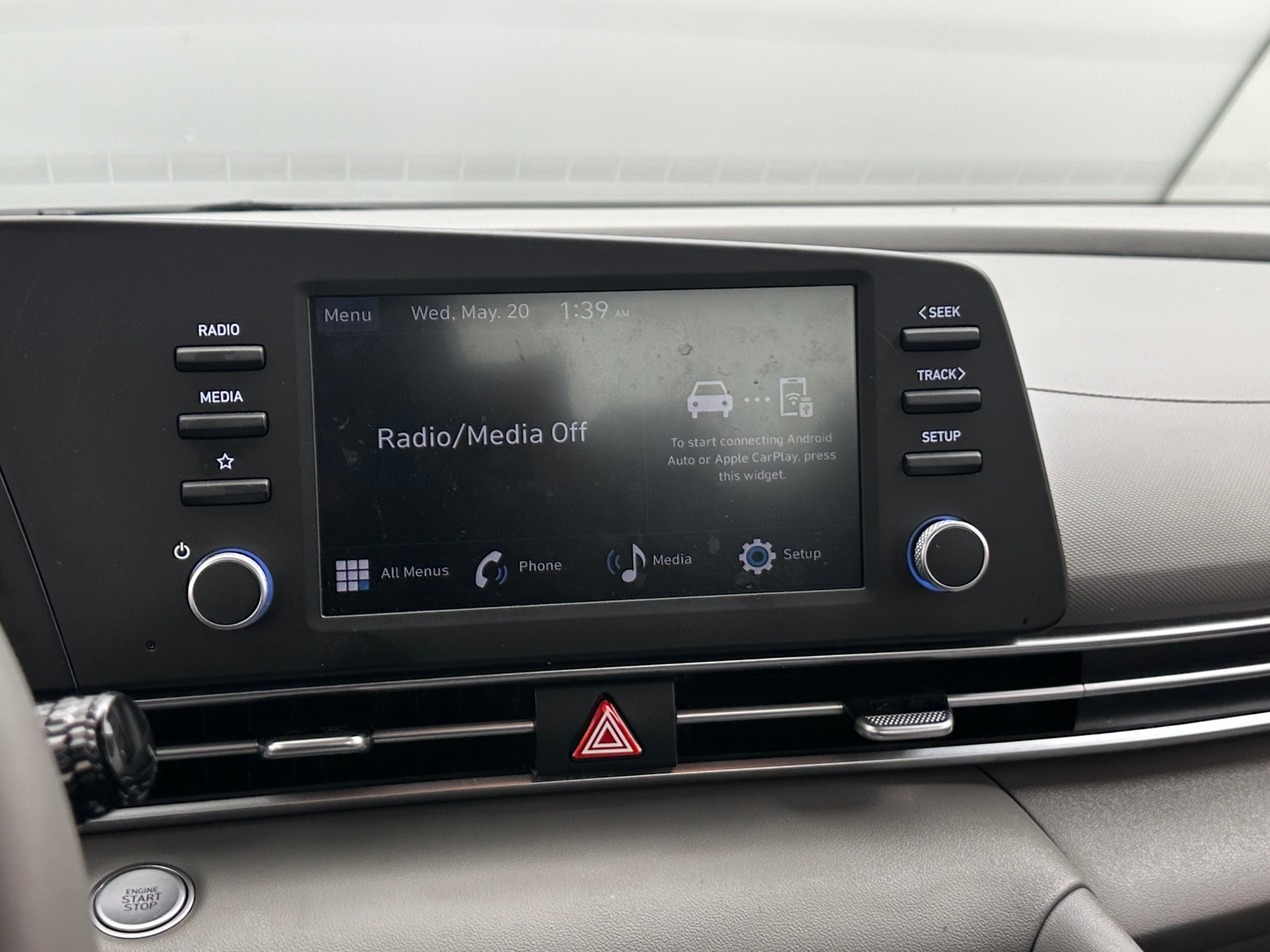 Thumbnail: 2025 Hyundai Elantra - 4