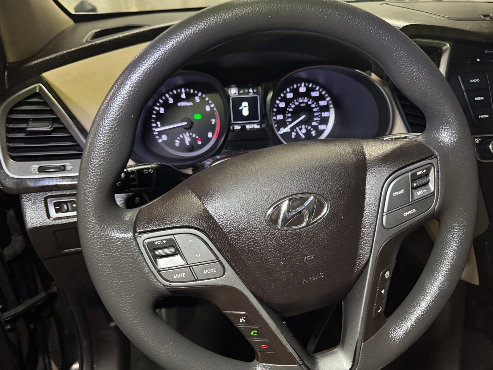 Thumbnail: 2018 Hyundai Santa Fe - 5