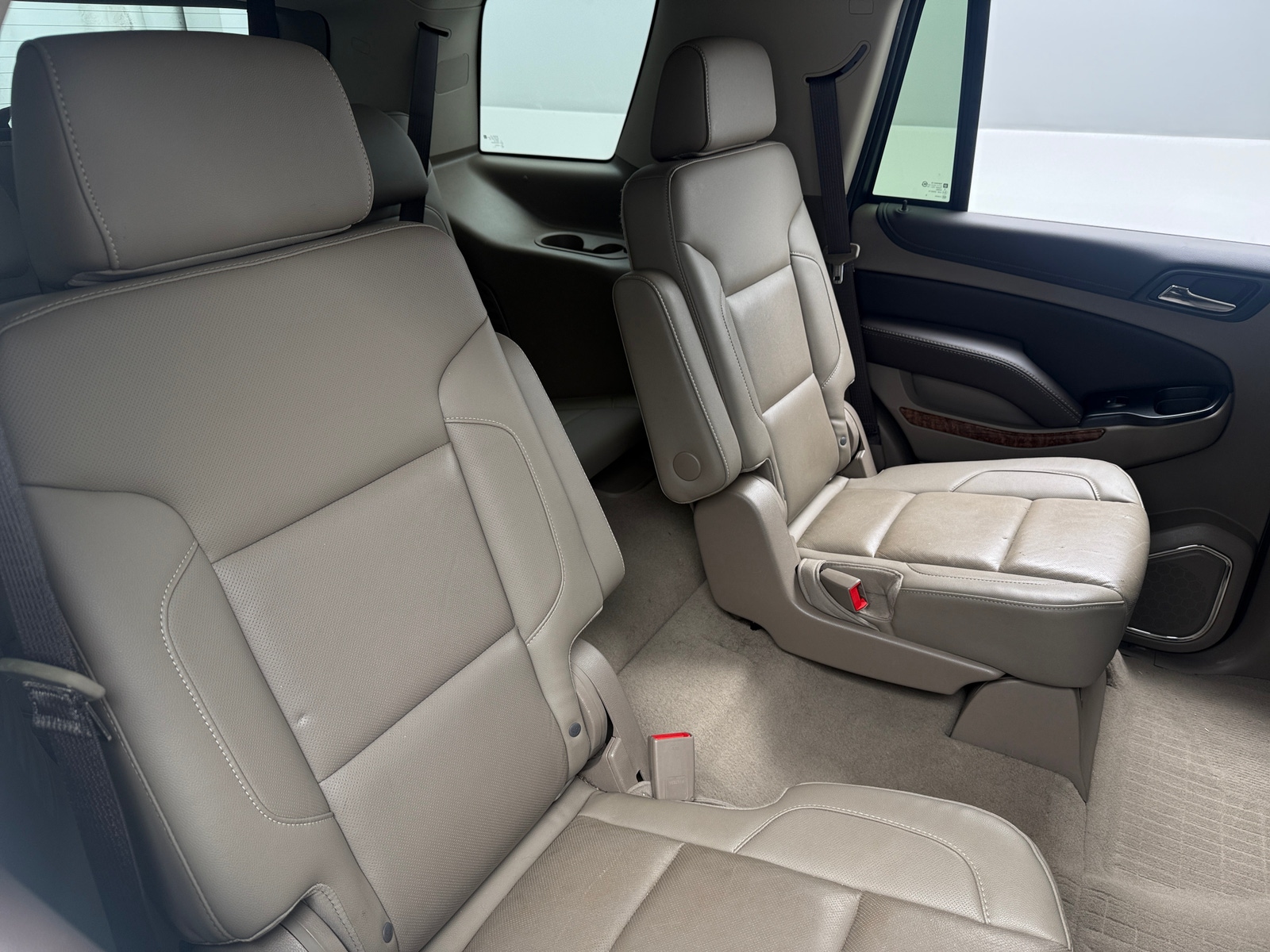 Thumbnail: 2019 Chevrolet Tahoe - 5