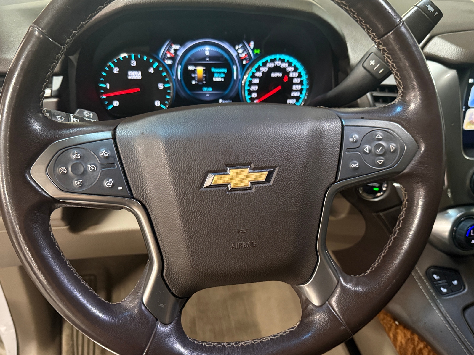 Thumbnail: 2019 Chevrolet Tahoe - 4