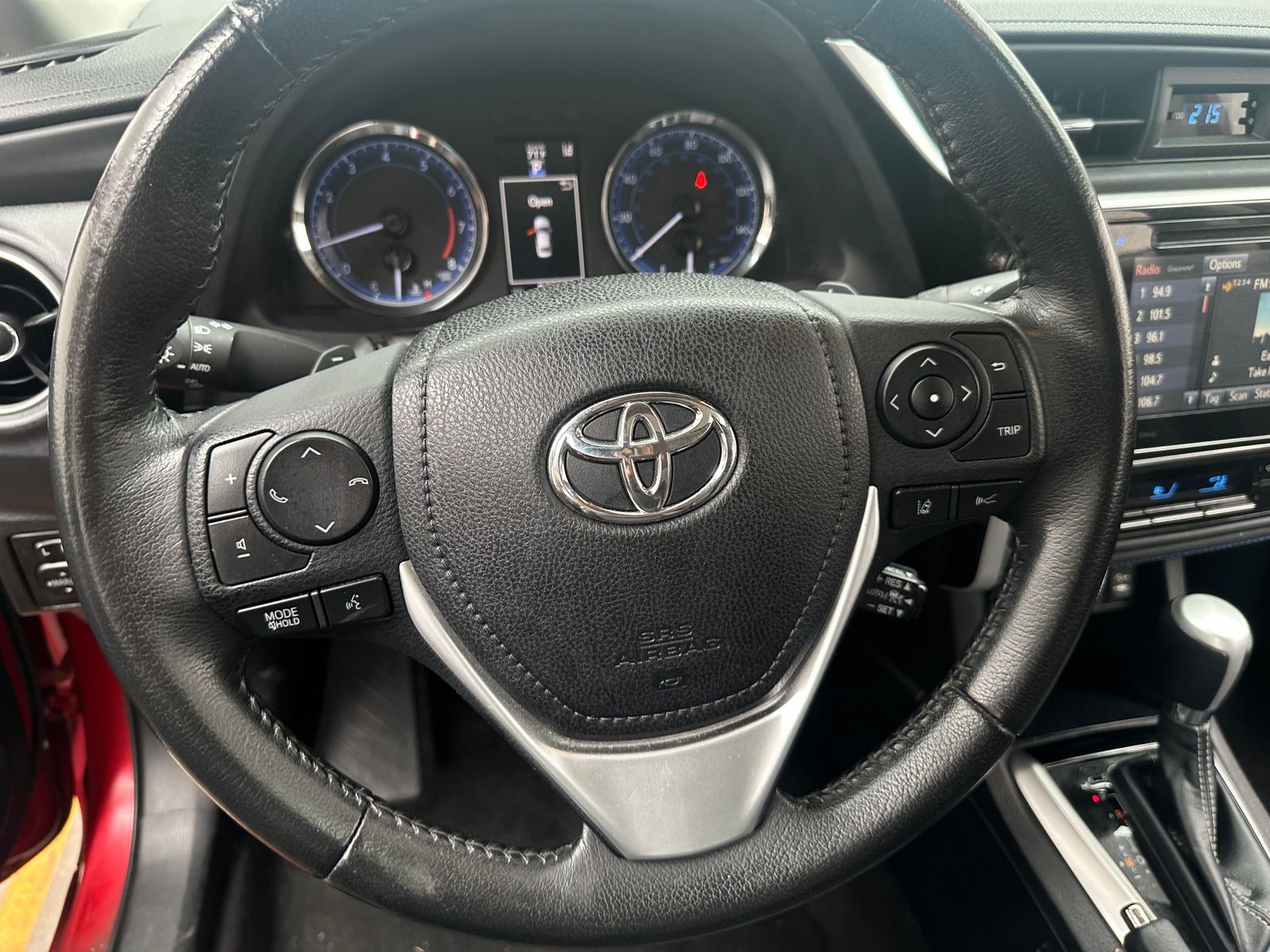 Thumbnail: 2019 Toyota Corolla - 4