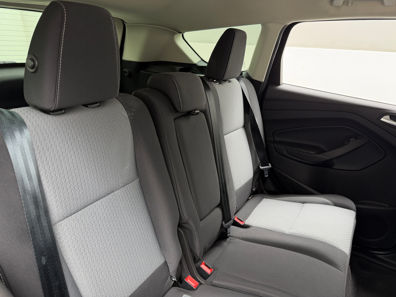 Thumbnail: 2019 Ford Escape - 6