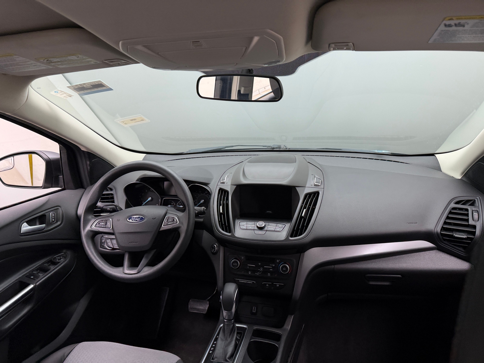 Thumbnail: 2019 Ford Escape - 3