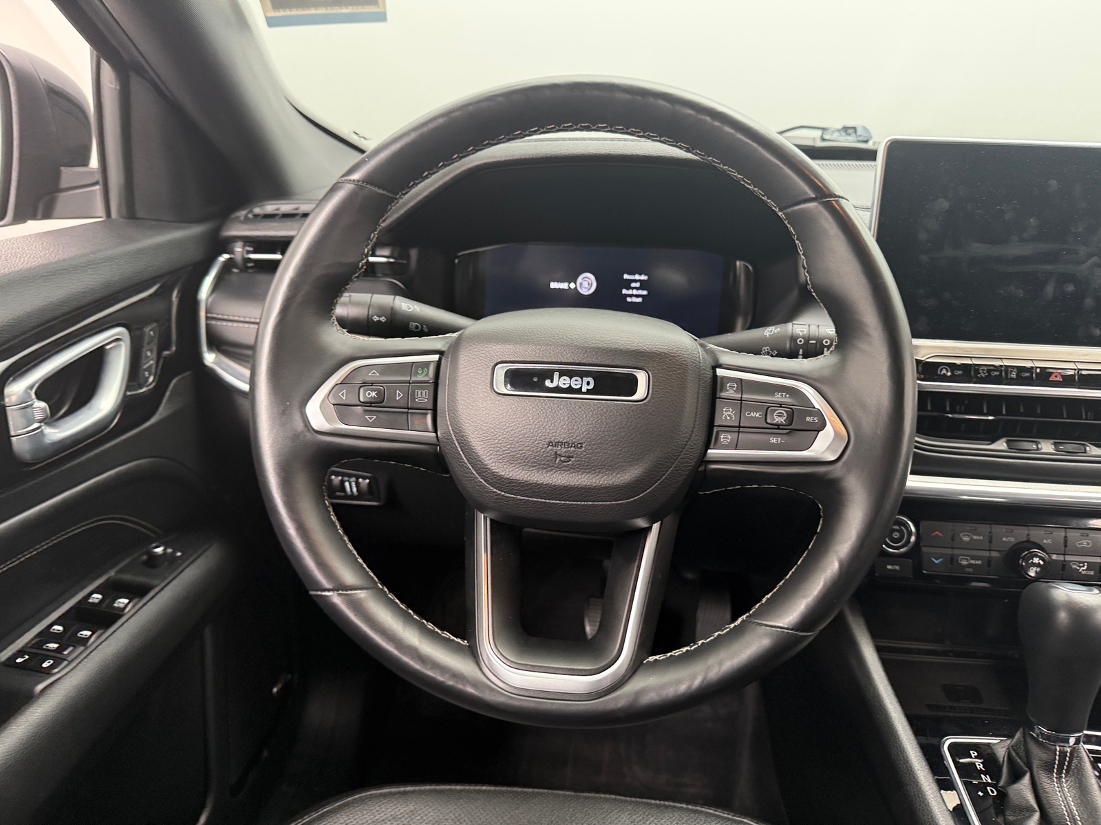Thumbnail: 2022 Jeep Compass - 4