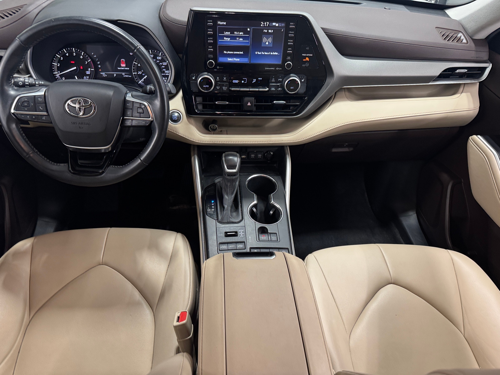 Thumbnail: 2021 Toyota Highlander - 2
